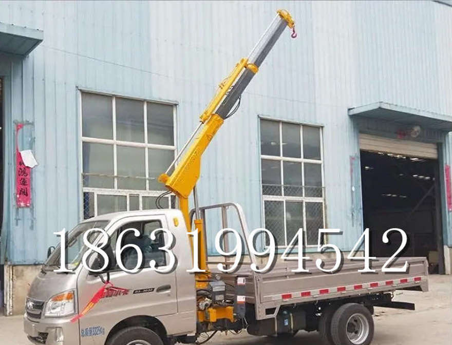 平定县随车吊机移动移动改装搬运随车吊机220伏家用吊机全电动液压吊机